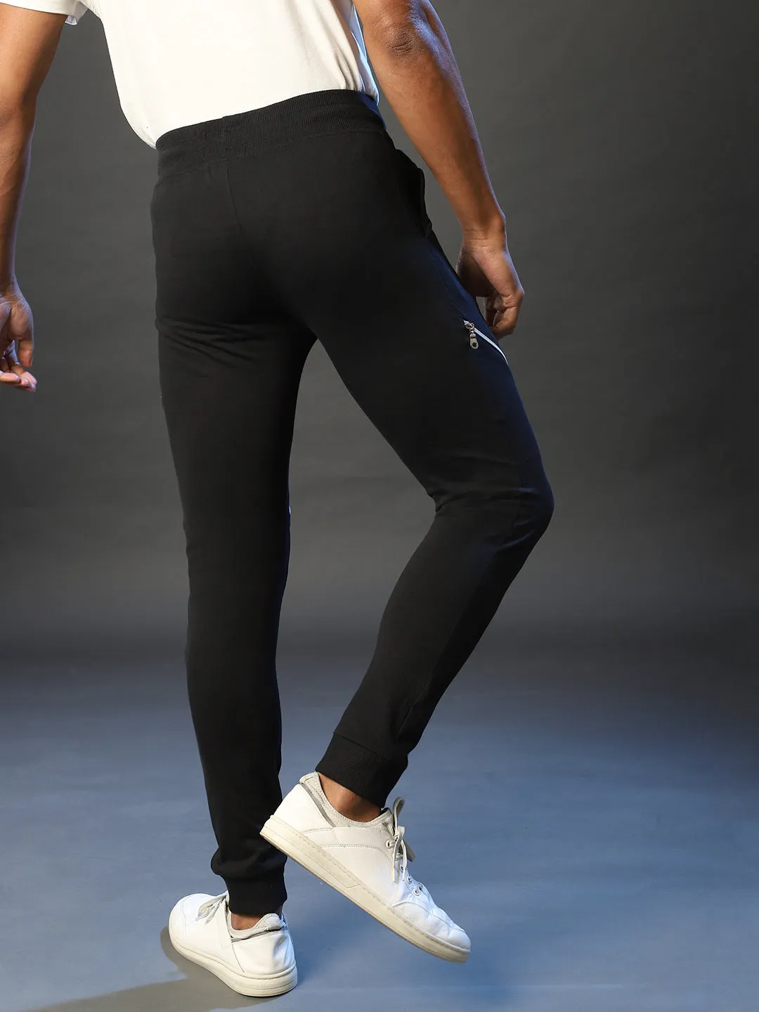Campus Sutra Men Solid Trackpant