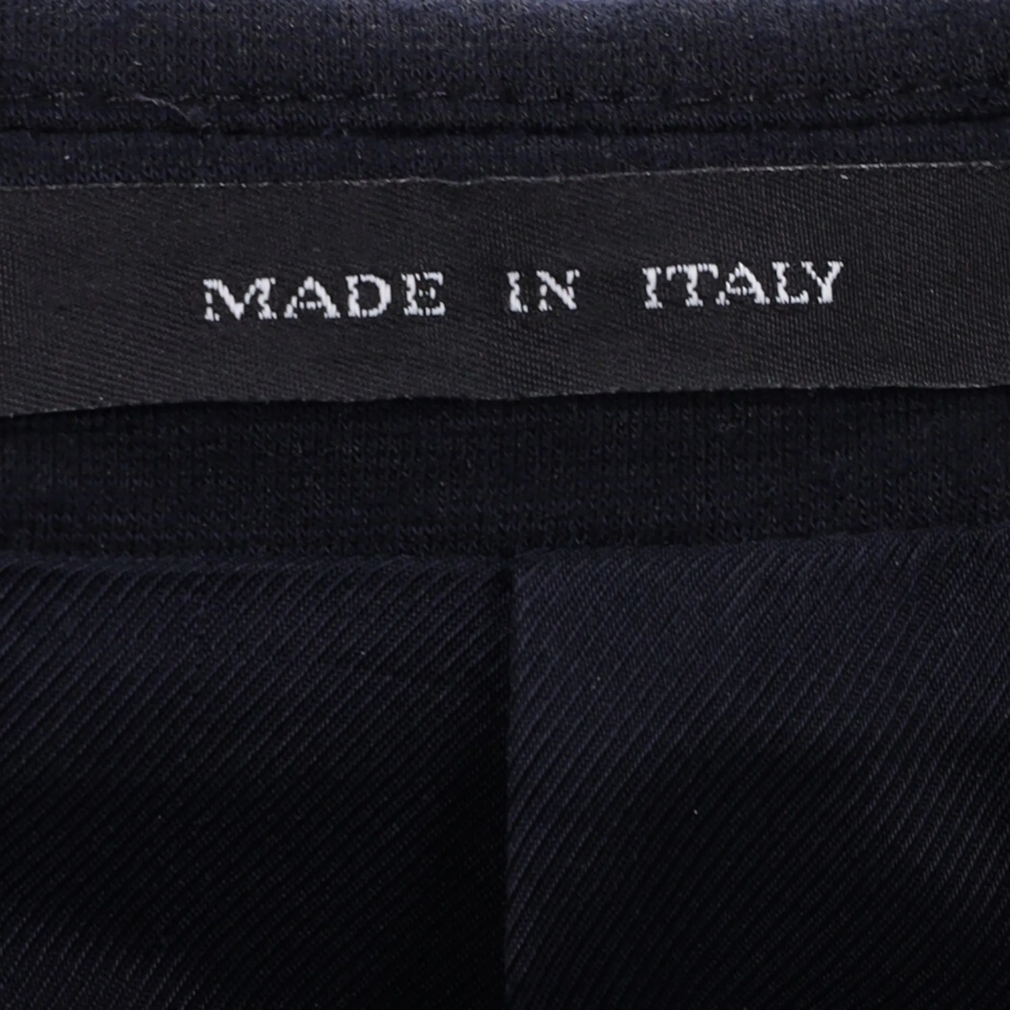 Giorgio Armani Double-Breasted Suit Jacket in Navy Blue Wool