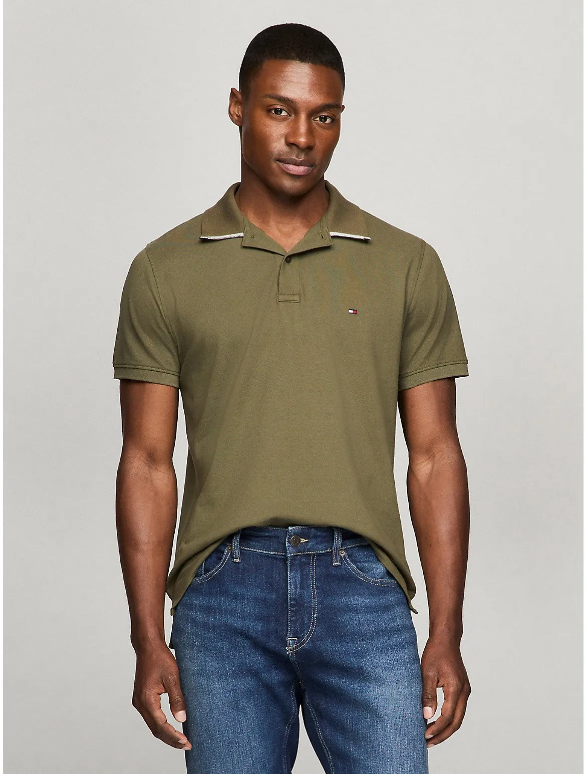 Tommy Hilfiger Men's Under Collar Tipped Regular Fit Polo