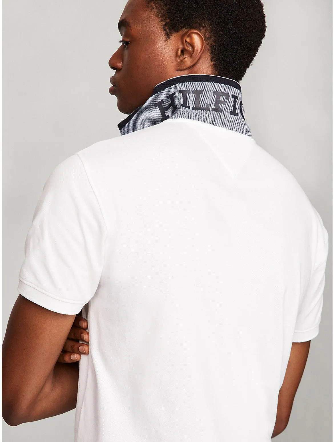 Tommy Hilfiger Men's Under Collar Tipped Regular Fit Polo